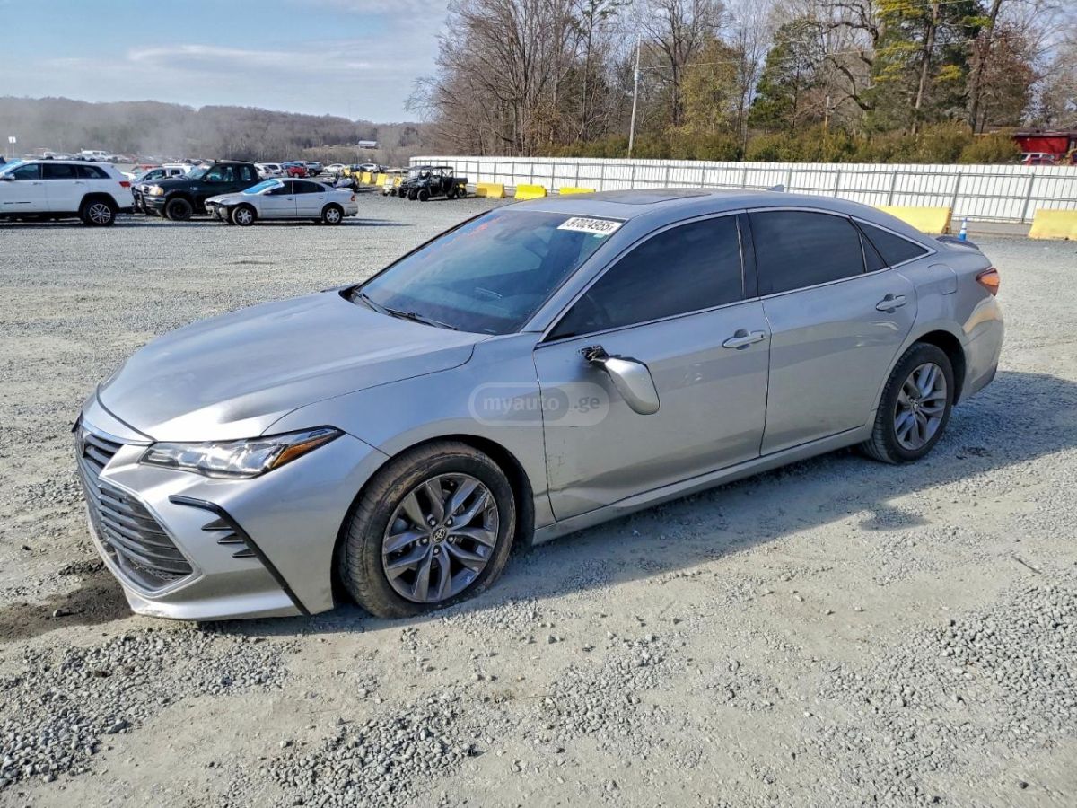 Toyota Avalon
