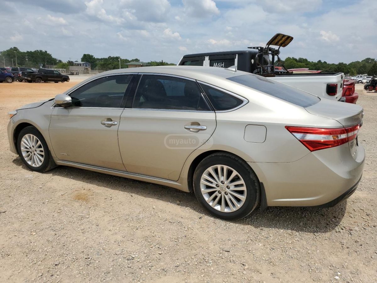 Toyota Avalon 2015 — photo 2