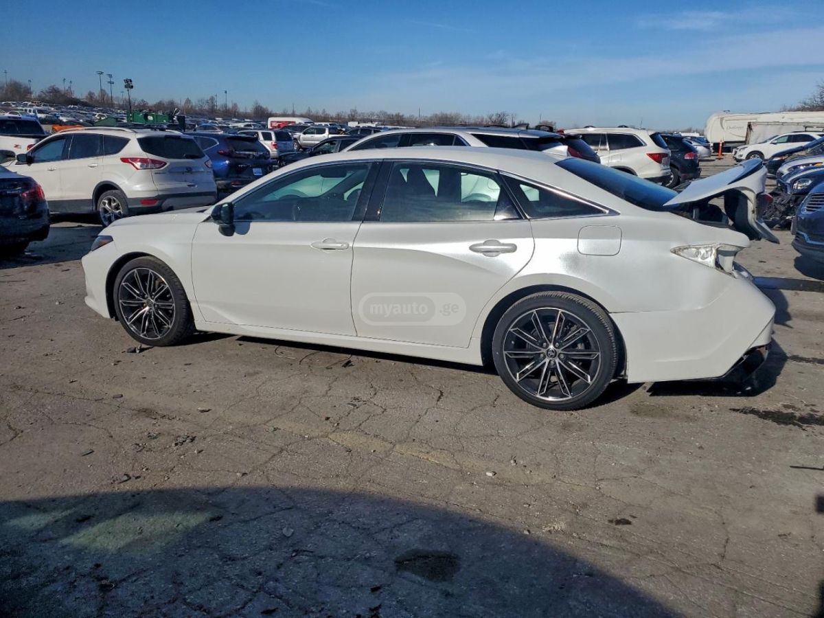 Toyota Avalon 2022 — photo 2