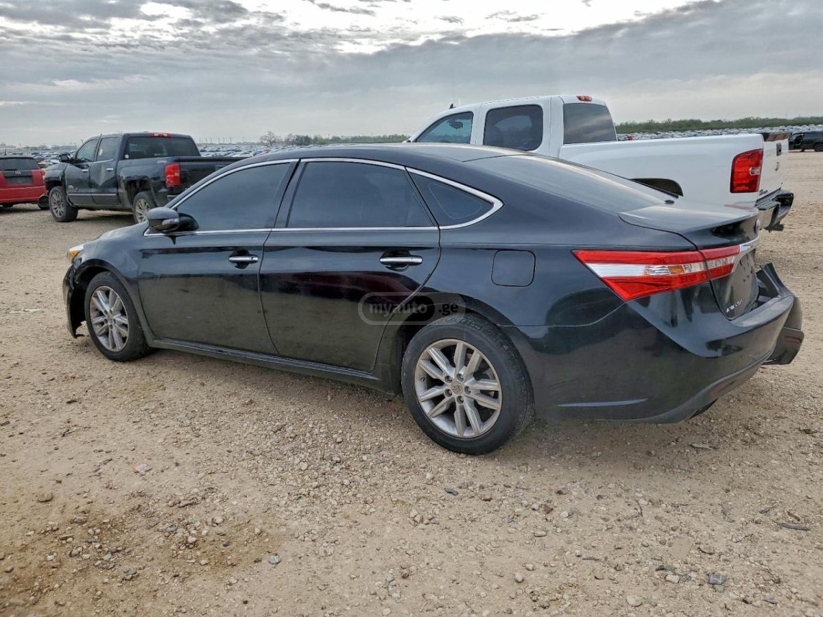 Toyota Avalon 2014 — photo 2