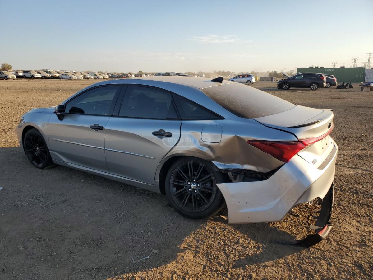 Toyota Avalon 2022 — photo 2
