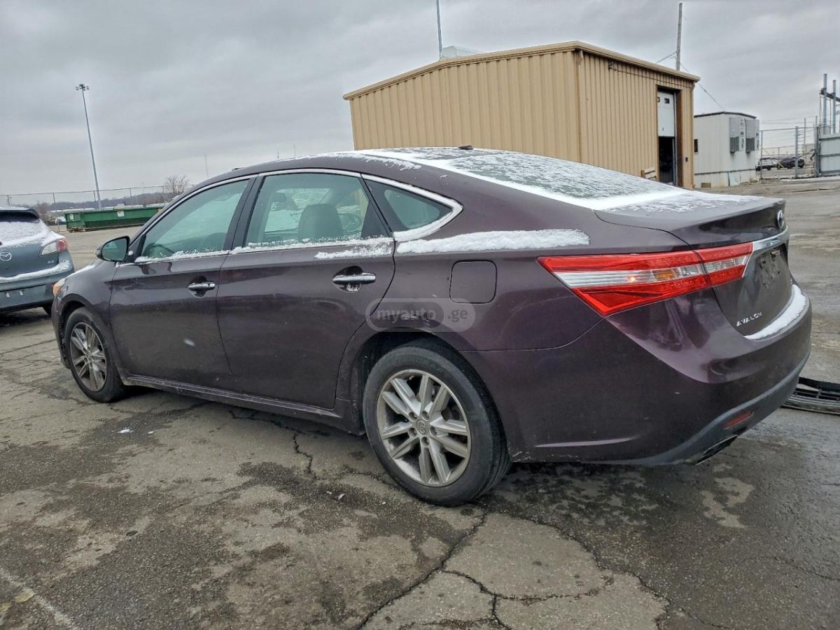 Toyota Avalon 2015 — photo 2
