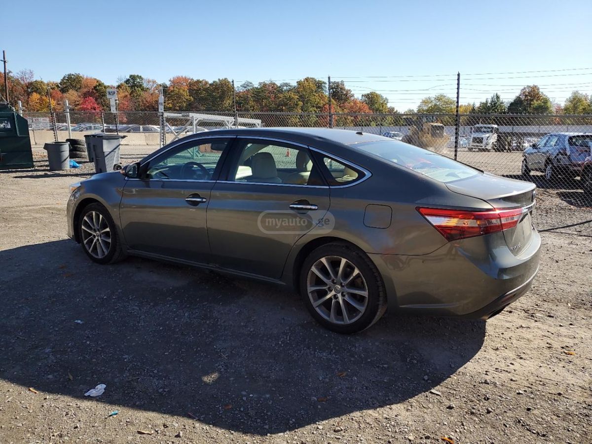 Toyota Avalon 2014 — photo 2