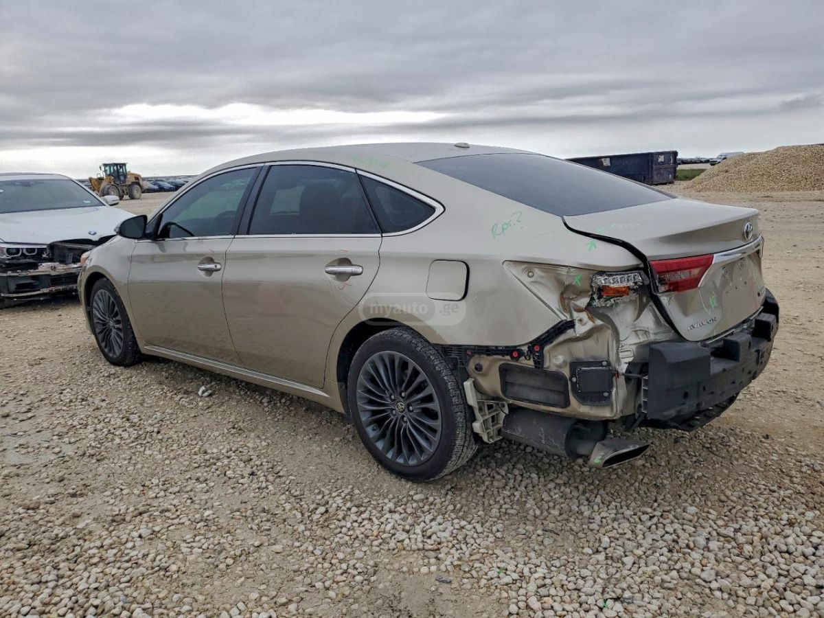 Toyota Avalon 2016 — photo 2