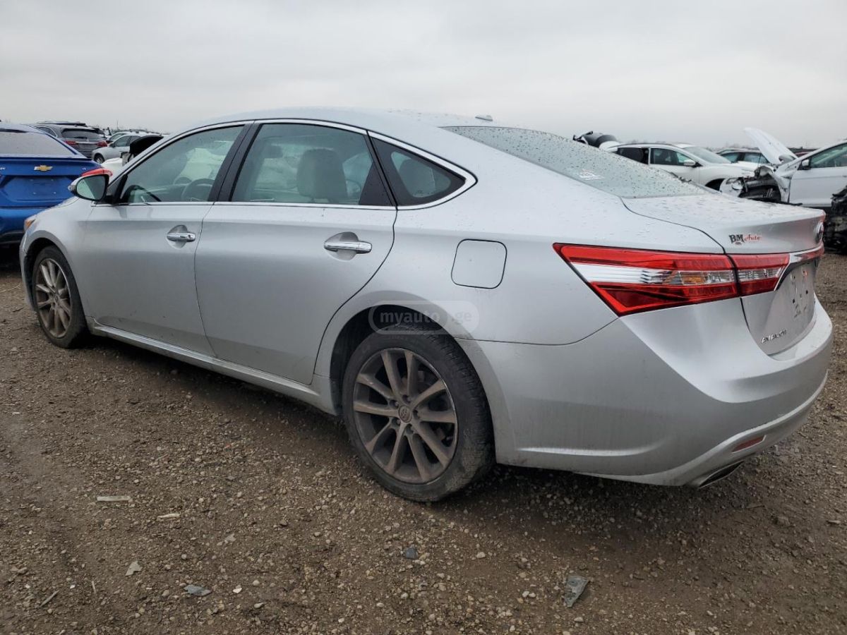 Toyota Avalon 2014 — photo 2