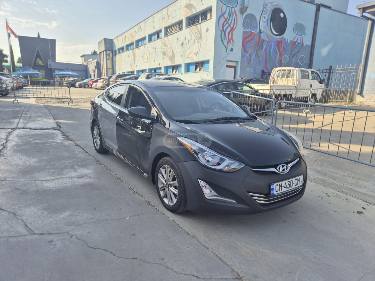 Hyundai Elantra 2014 — photo 2