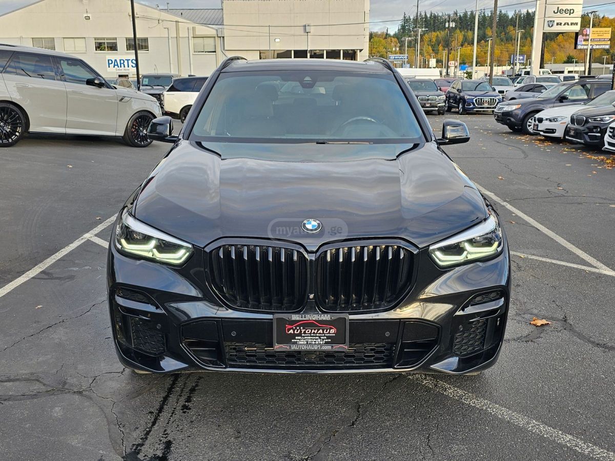BMW X5 2022 — photo 2