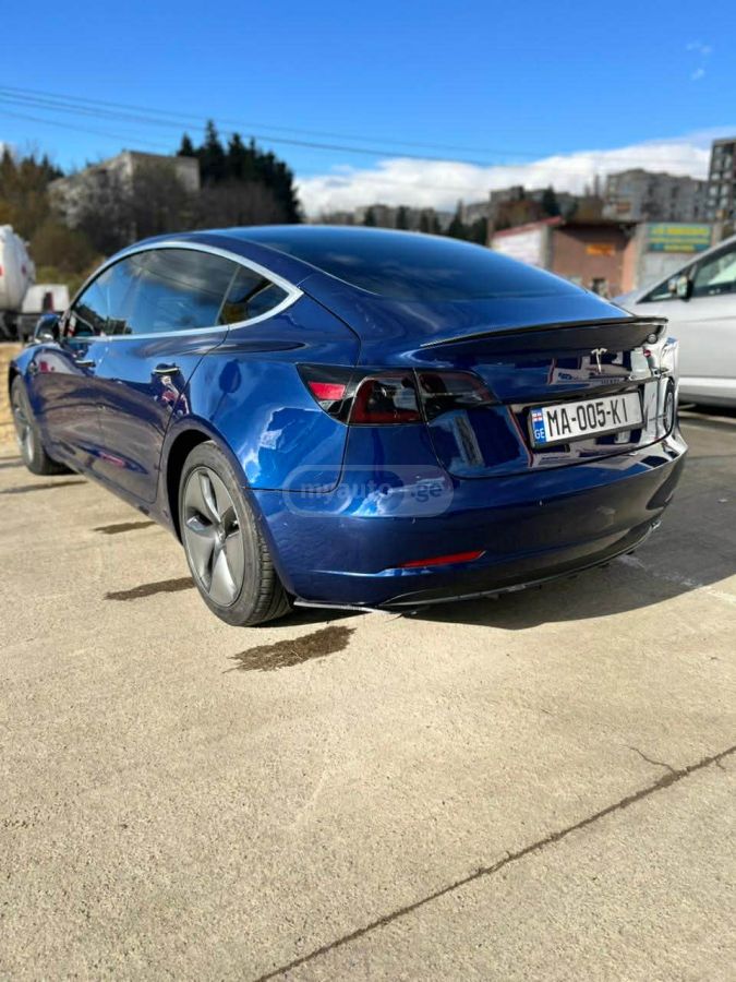 Tesla Model 3 2020 — photo 2