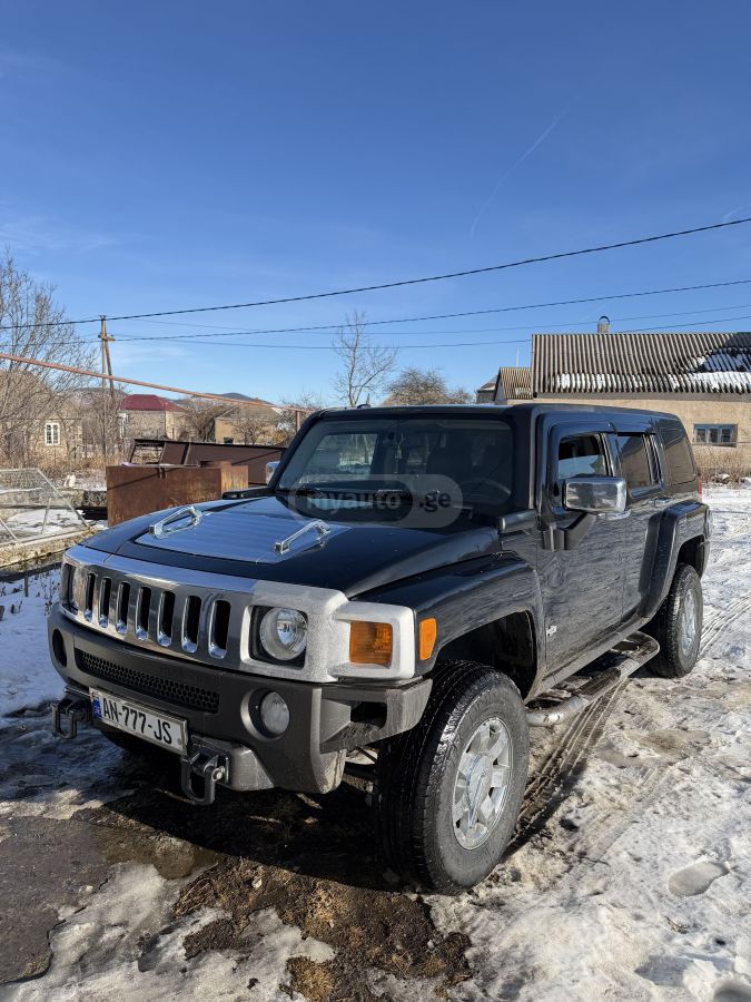 Hummer H3 2006 — photo 2