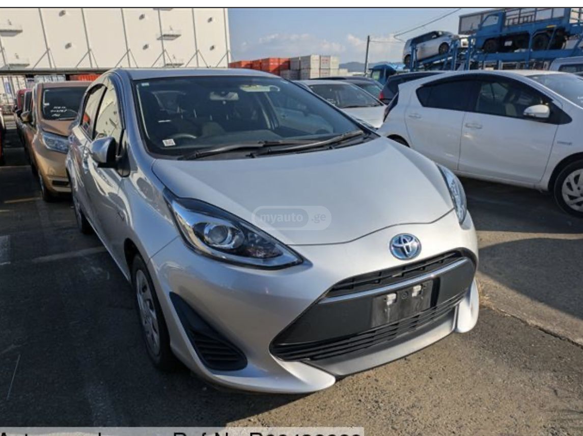 Toyota Aqua 2018 — photo 2