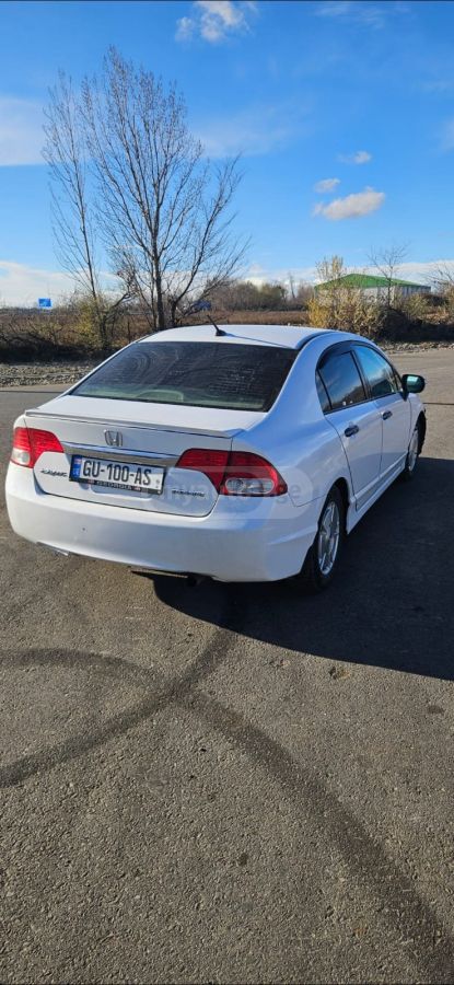 Honda Civic 2010 — photo 2
