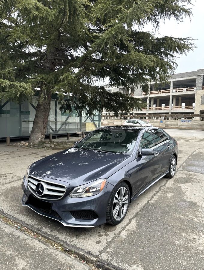 Mercedes-Benz E 350 2016 — photo 2