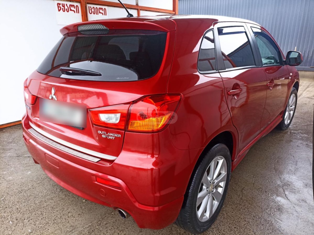 Mitsubishi Outlander Sport 2012 — photo 2
