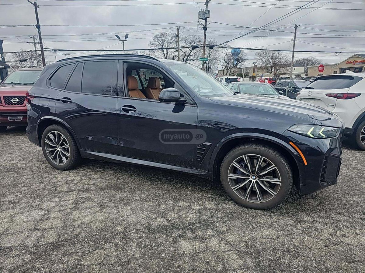 BMW X5 2024 — photo 2