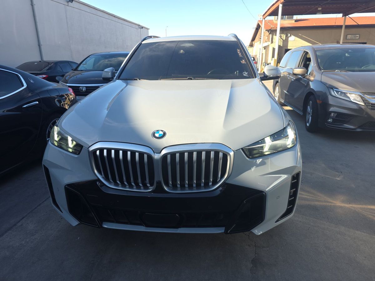 BMW X5 2024 — photo 2