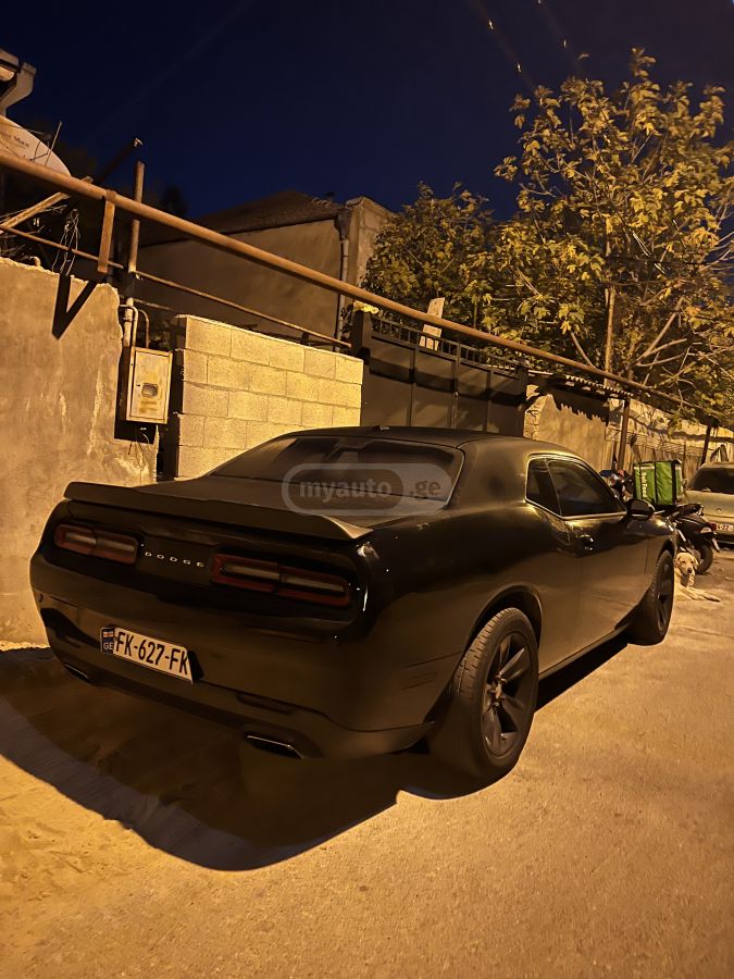 Dodge Challenger 2015 — photo 2