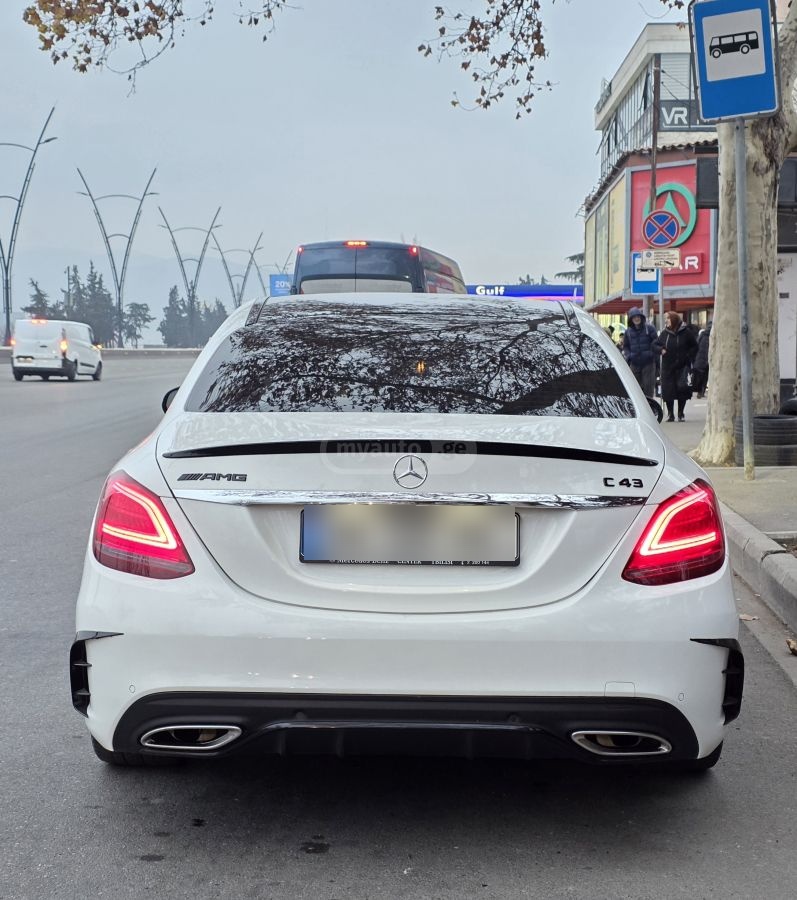 Mercedes-Benz C 43 AMG 2021 — photo 2