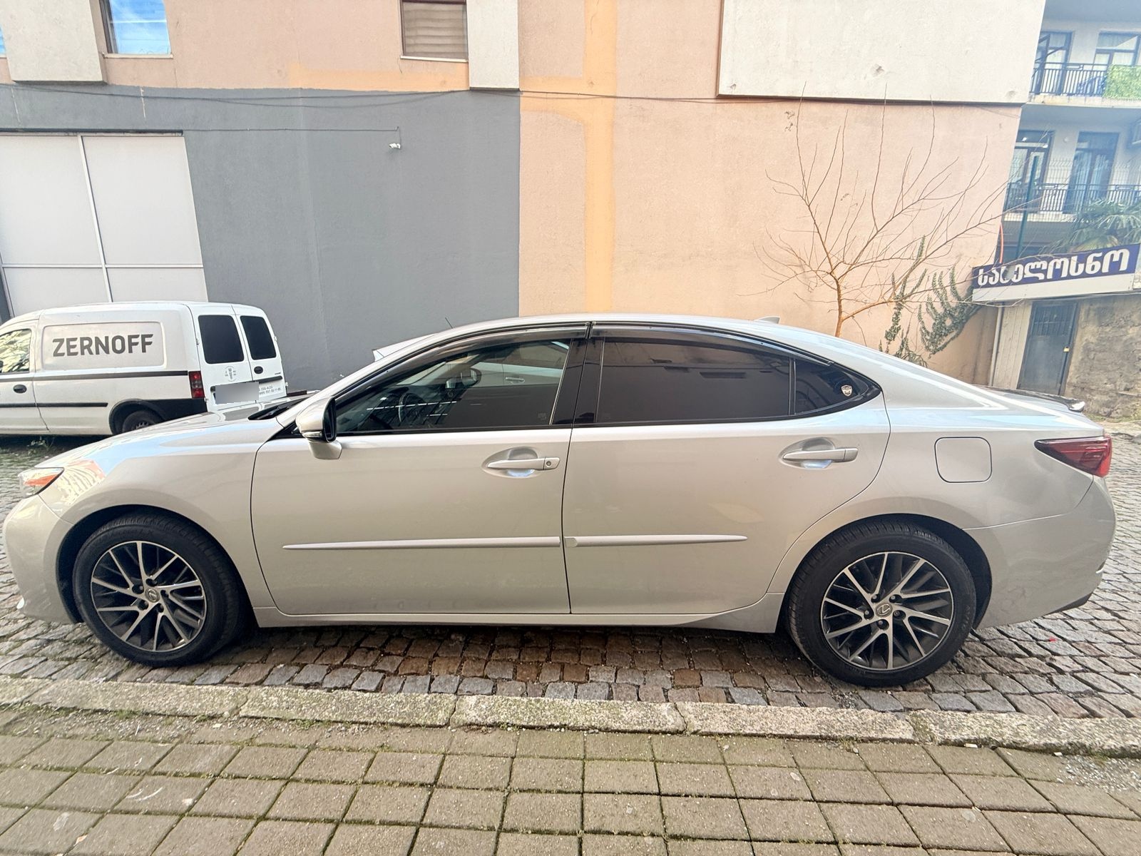 Lexus ES 350 2016 — photo 2
