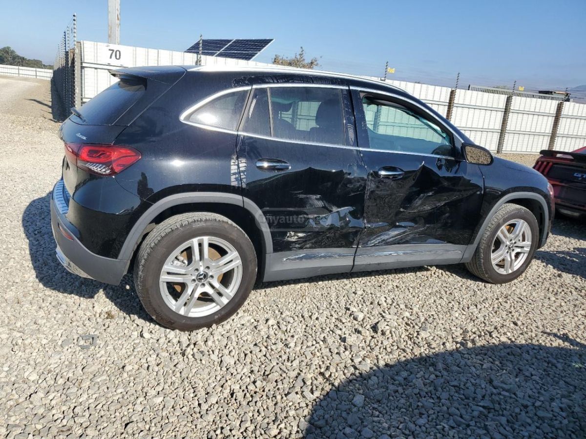 Mercedes-Benz GLA 250 2022 — photo 2