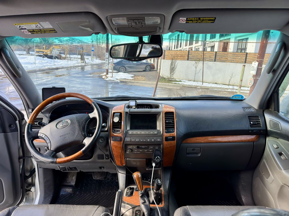 Lexus GX 470 2003 — photo 2