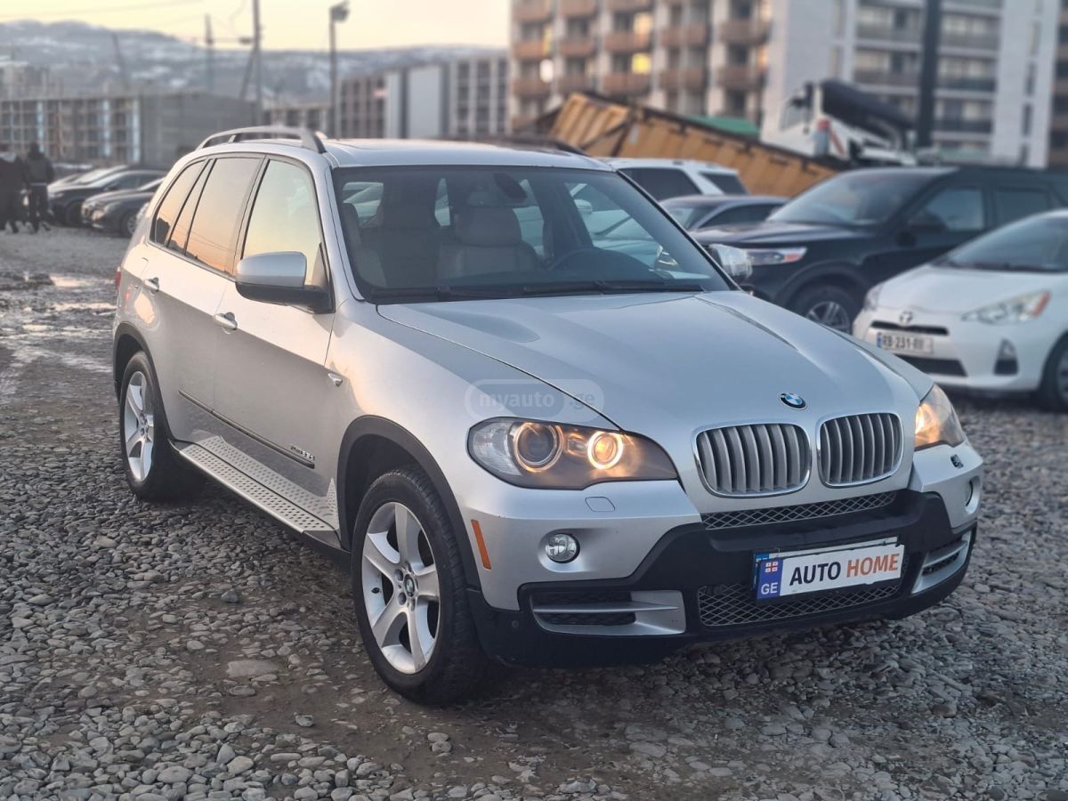 BMW X5 2009 — photo 2