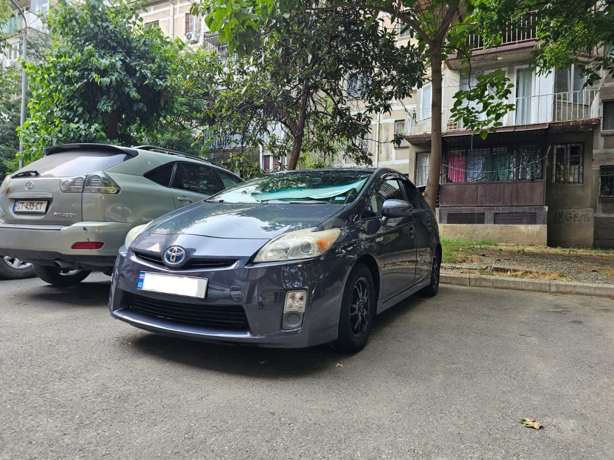 Toyota Prius 2009 — photo 2