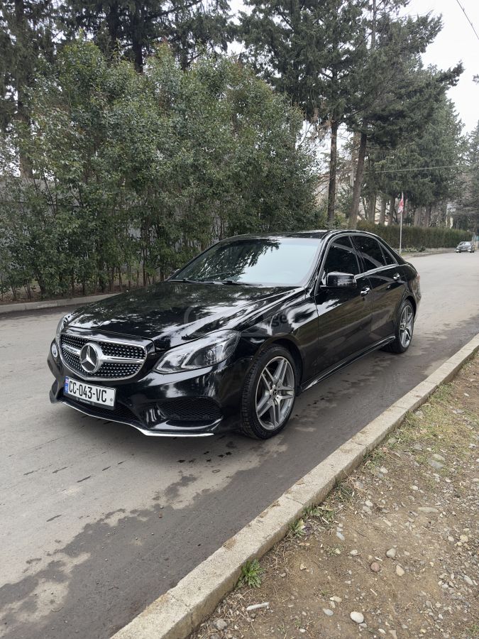 Mercedes-Benz E 350 2015 — photo 2