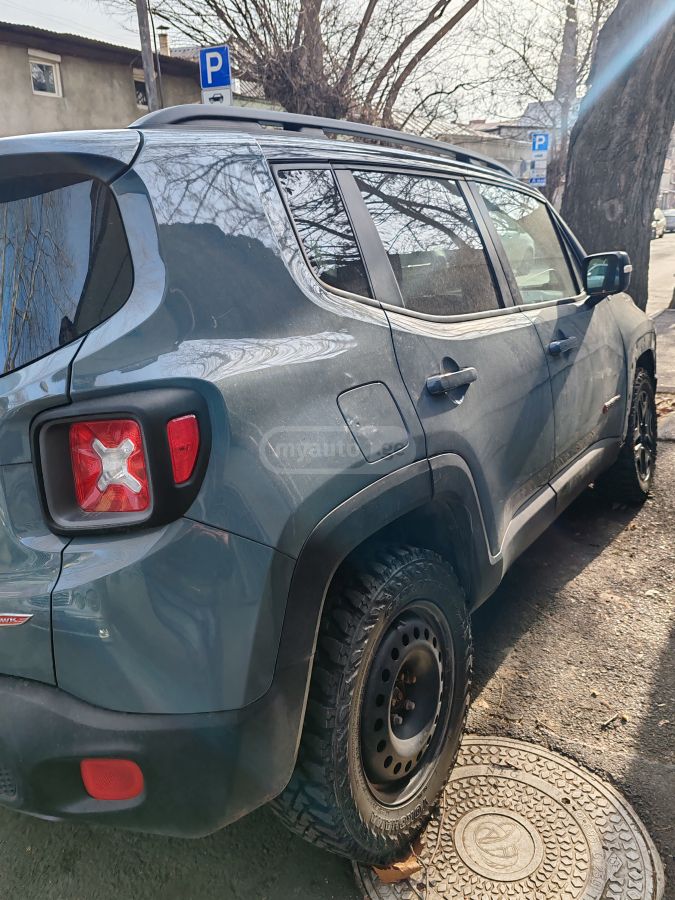 Jeep Renegade 2017 — photo 2