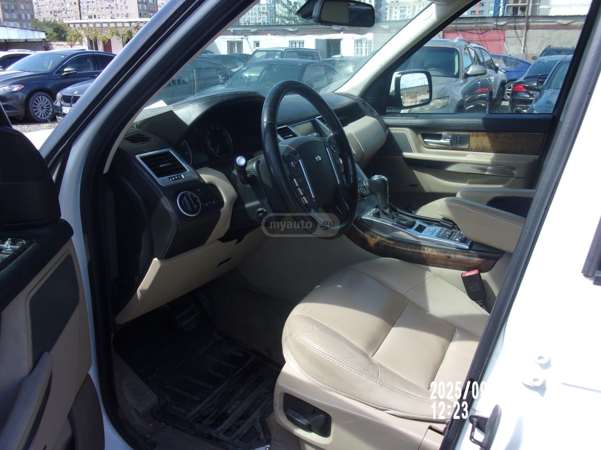 Land Rover Range Rover Sport 2012 — photo 2