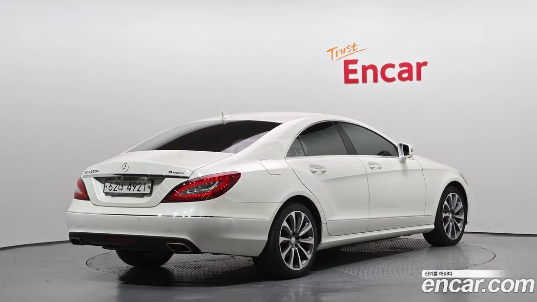 Mercedes-Benz CLS 63 AMG 2016 — photo 2