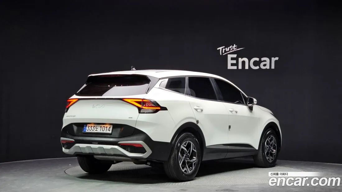 Kia Sportage 2022 — photo 2