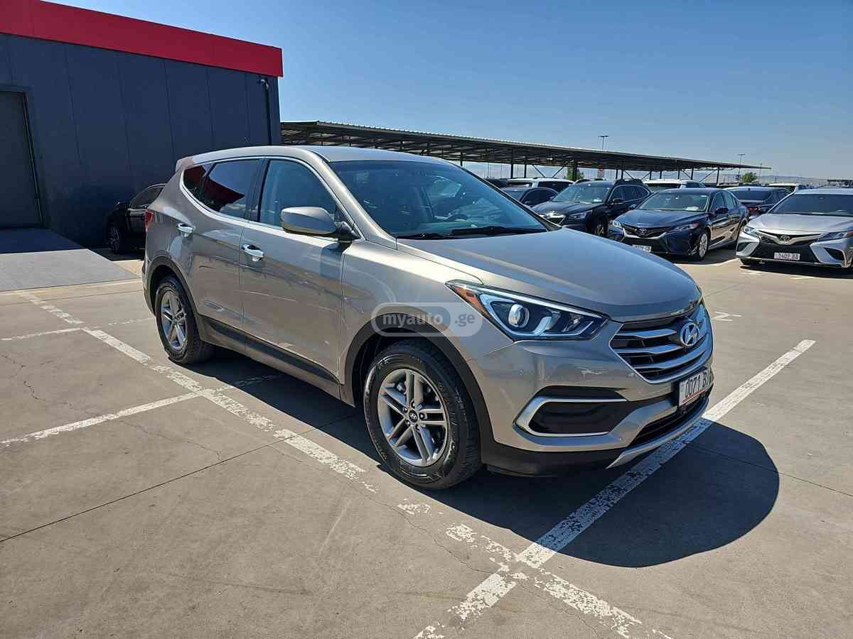 Hyundai Santa FE 2018 — photo 2