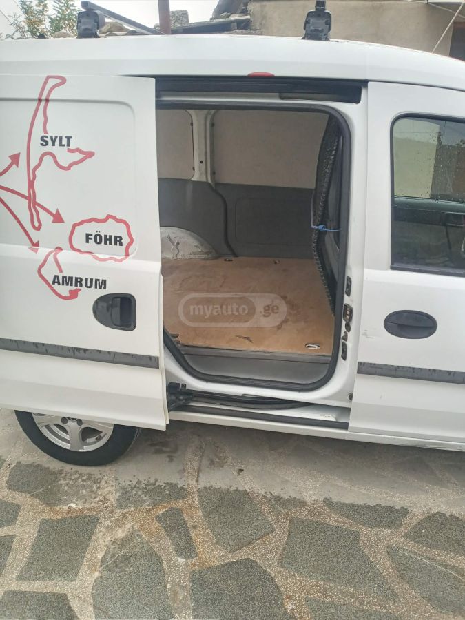 Opel Combo 2005 — photo 2