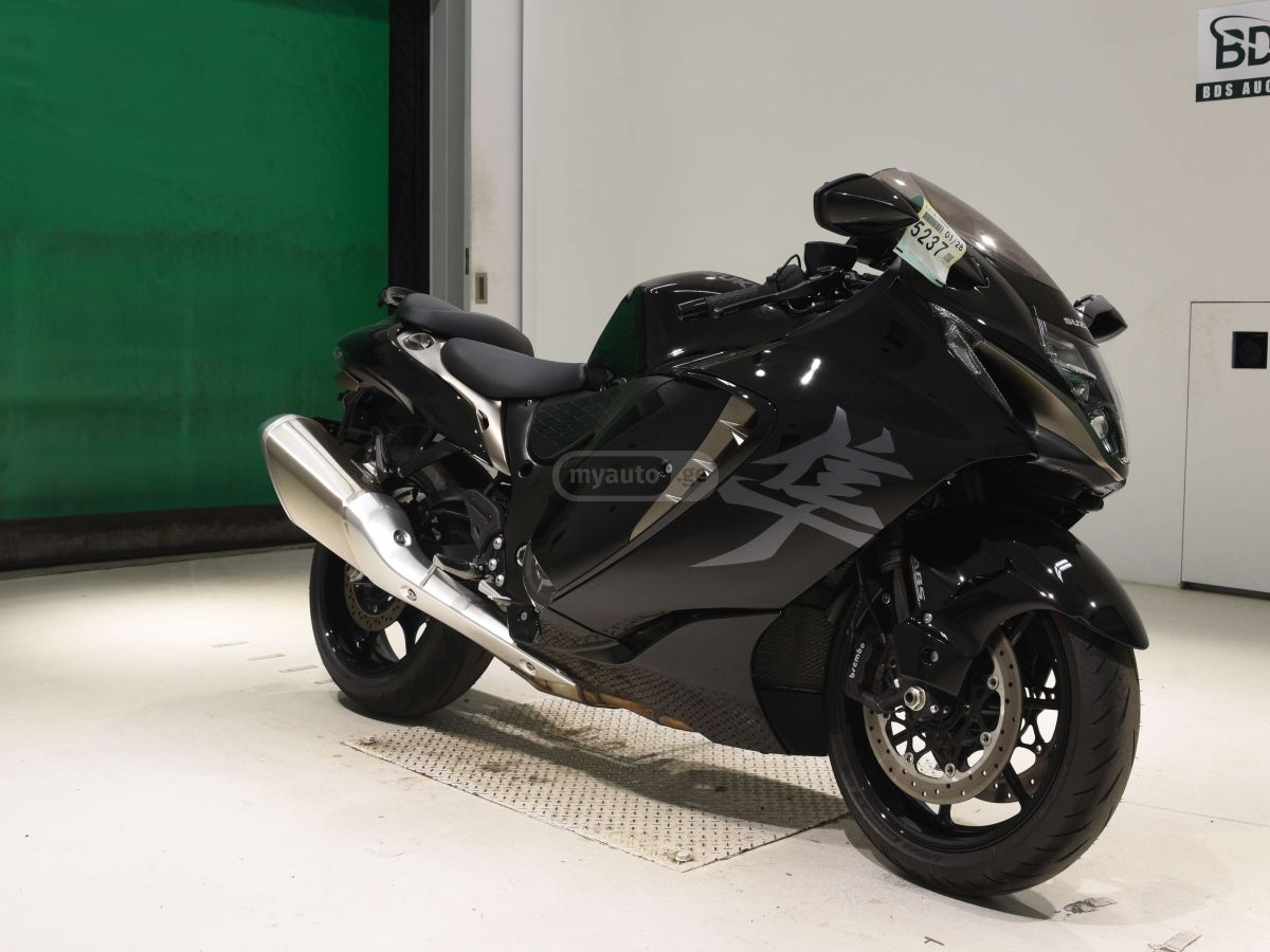Suzuki GSX 1300 R Hayabusa 2024 — photo 2