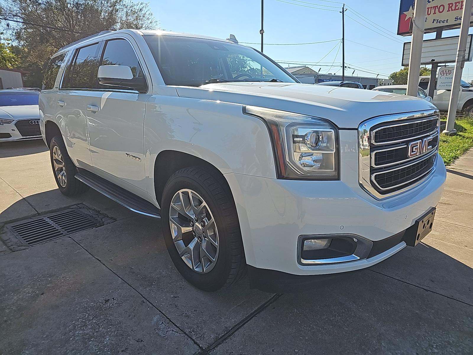 GMC Yukon 2017 — photo 2