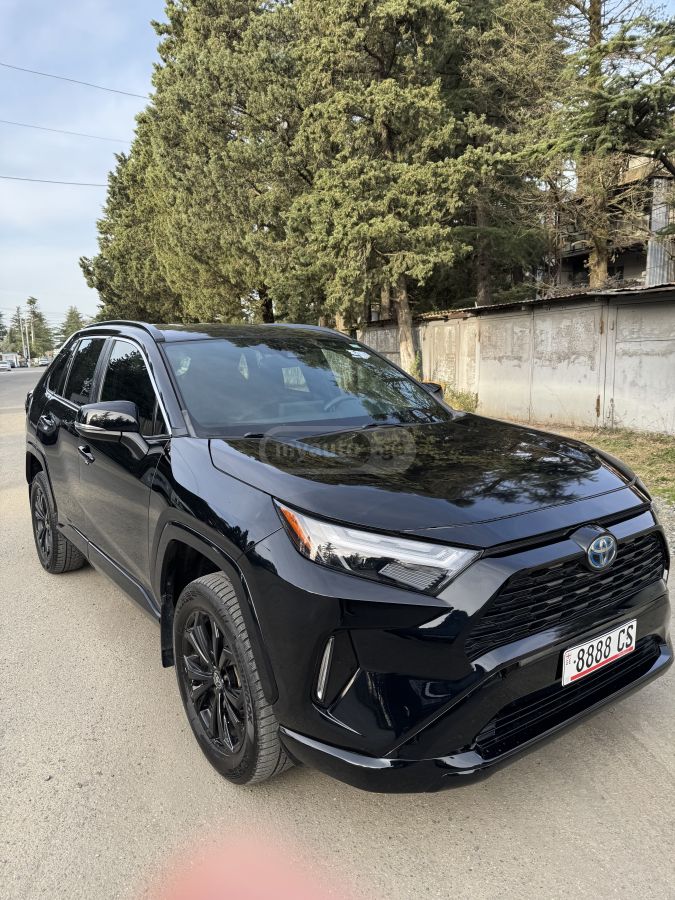 Toyota RAV 4 2022 — photo 2
