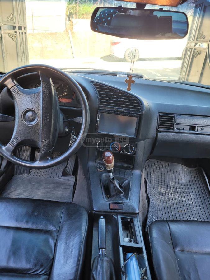 BMW 316 1993 — photo 2