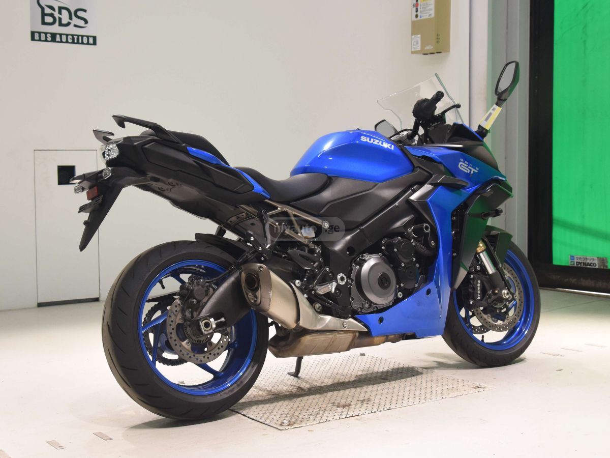 Suzuki GSX-S 1000 2022 — photo 2