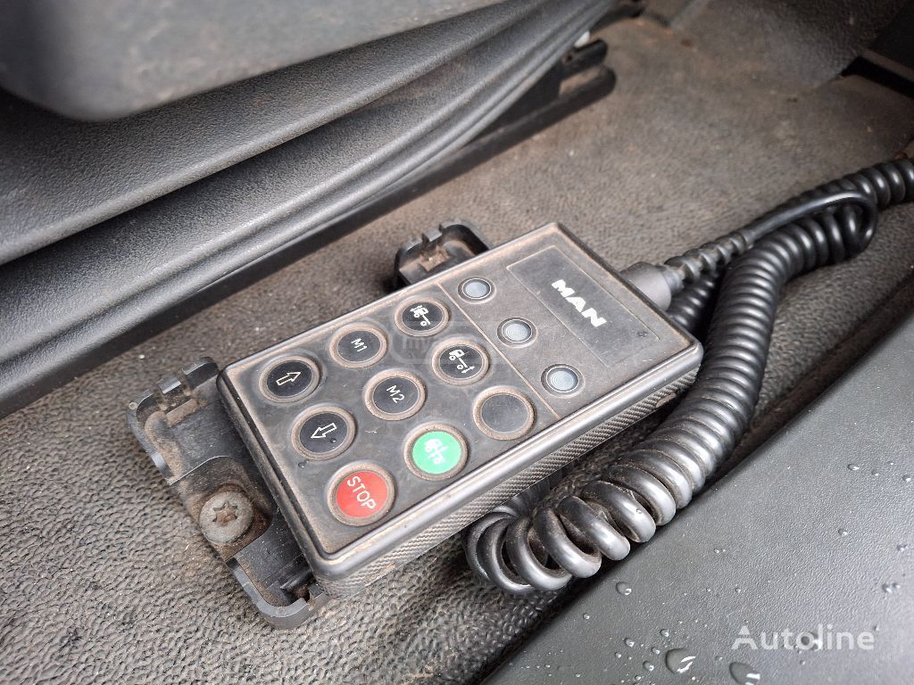 Isuzu 26.364 2013 — photo 2