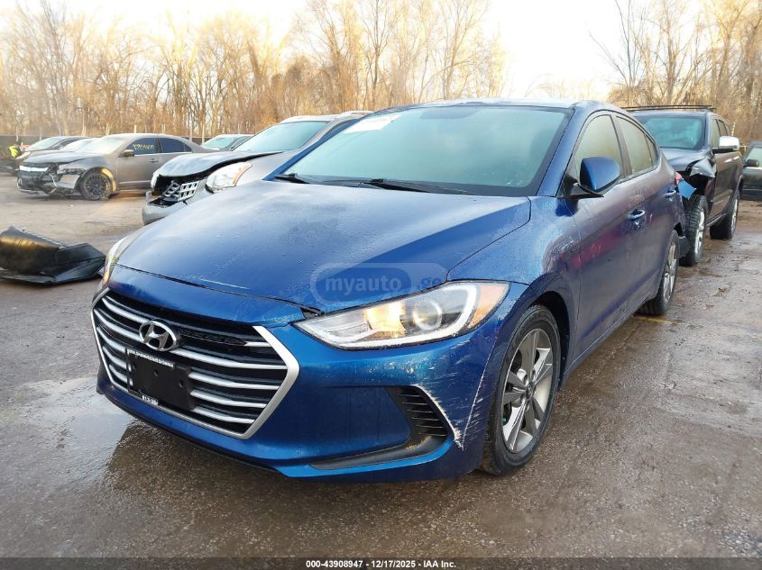 Hyundai Elantra 2018 — photo 2