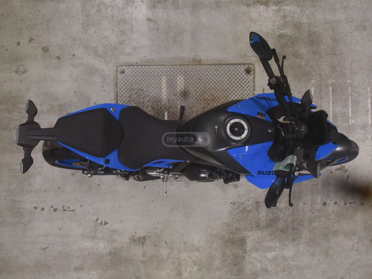 Suzuki GSX-R 750 2024 — photo 2