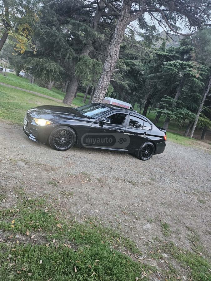 BMW 328 2014 — photo 2