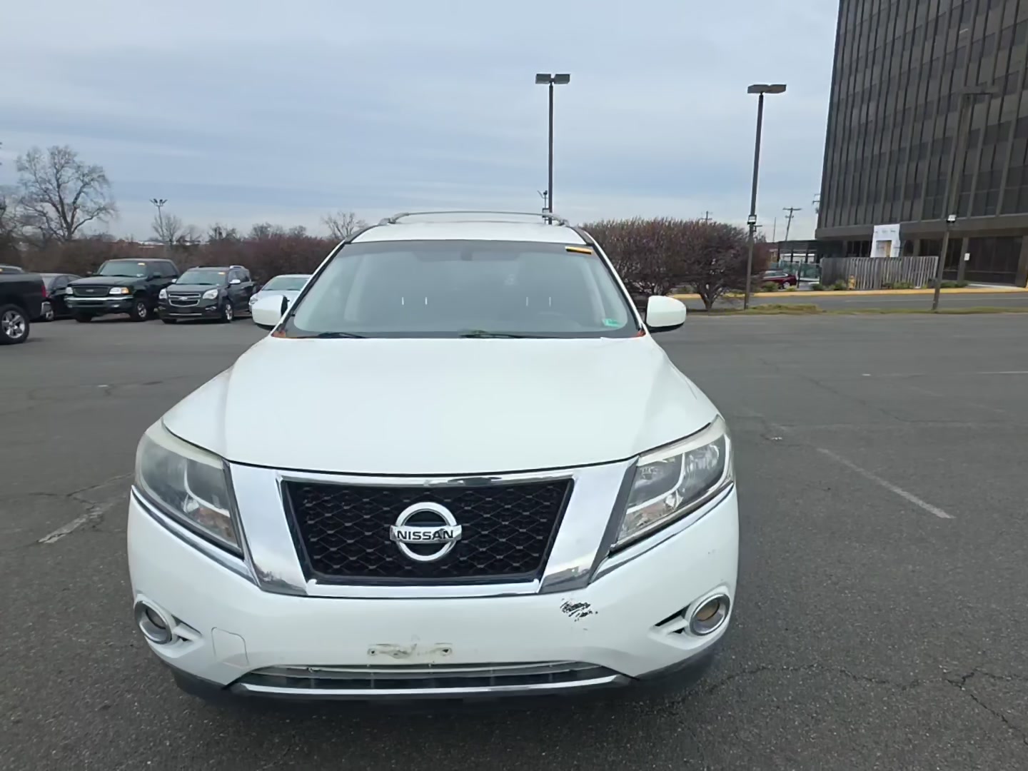 Nissan Pathfinder 2015 — photo 2