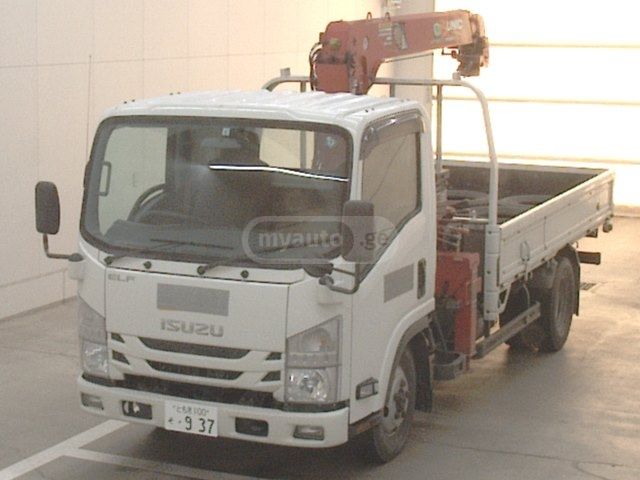 Isuzu Elf
