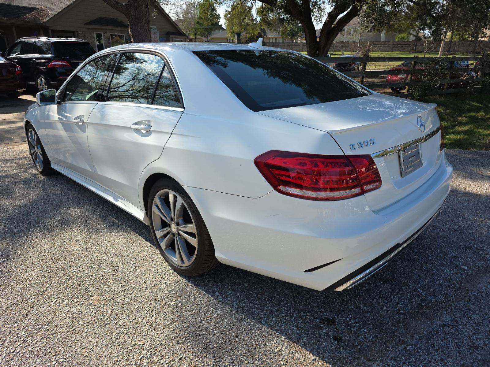 Mercedes-Benz E 350 2014 — photo 2