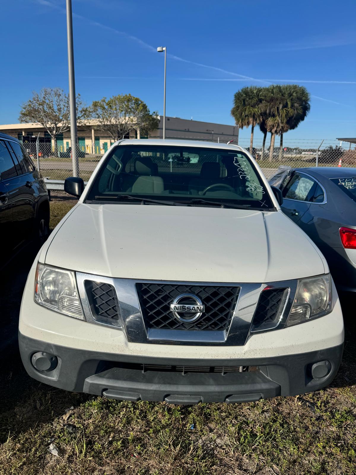 Nissan Frontier 2019 — photo 2