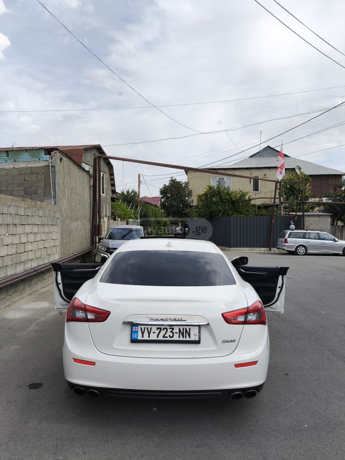 Maserati Ghibli 2015 — photo 2