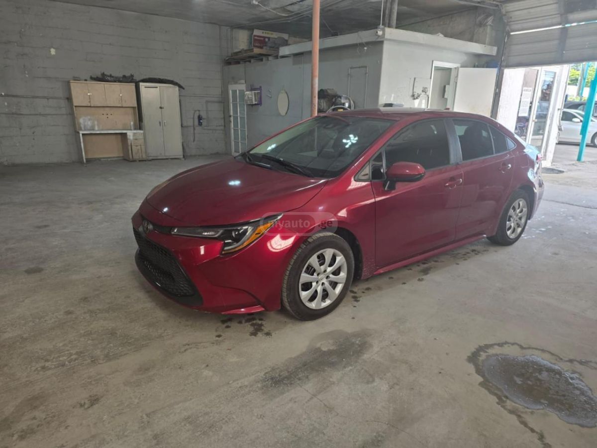 Toyota Corolla 2022 — photo 2