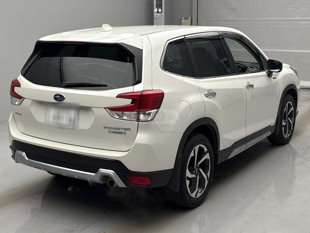 Subaru Forester 2022 — photo 2