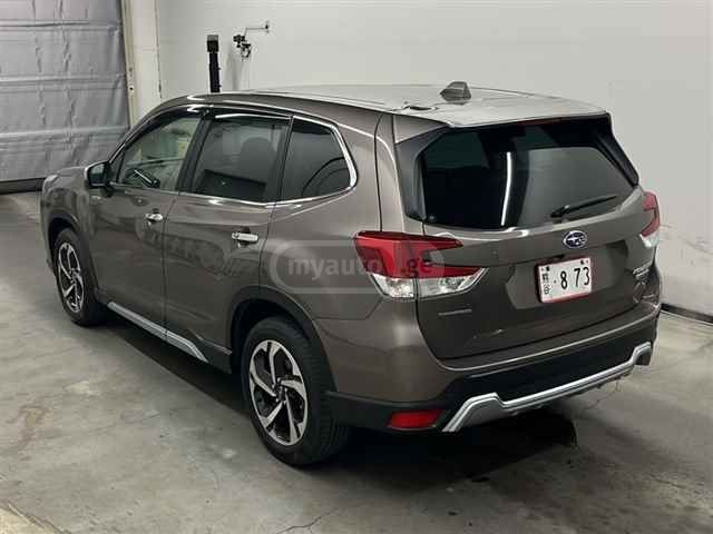Subaru Forester 2022 — photo 2